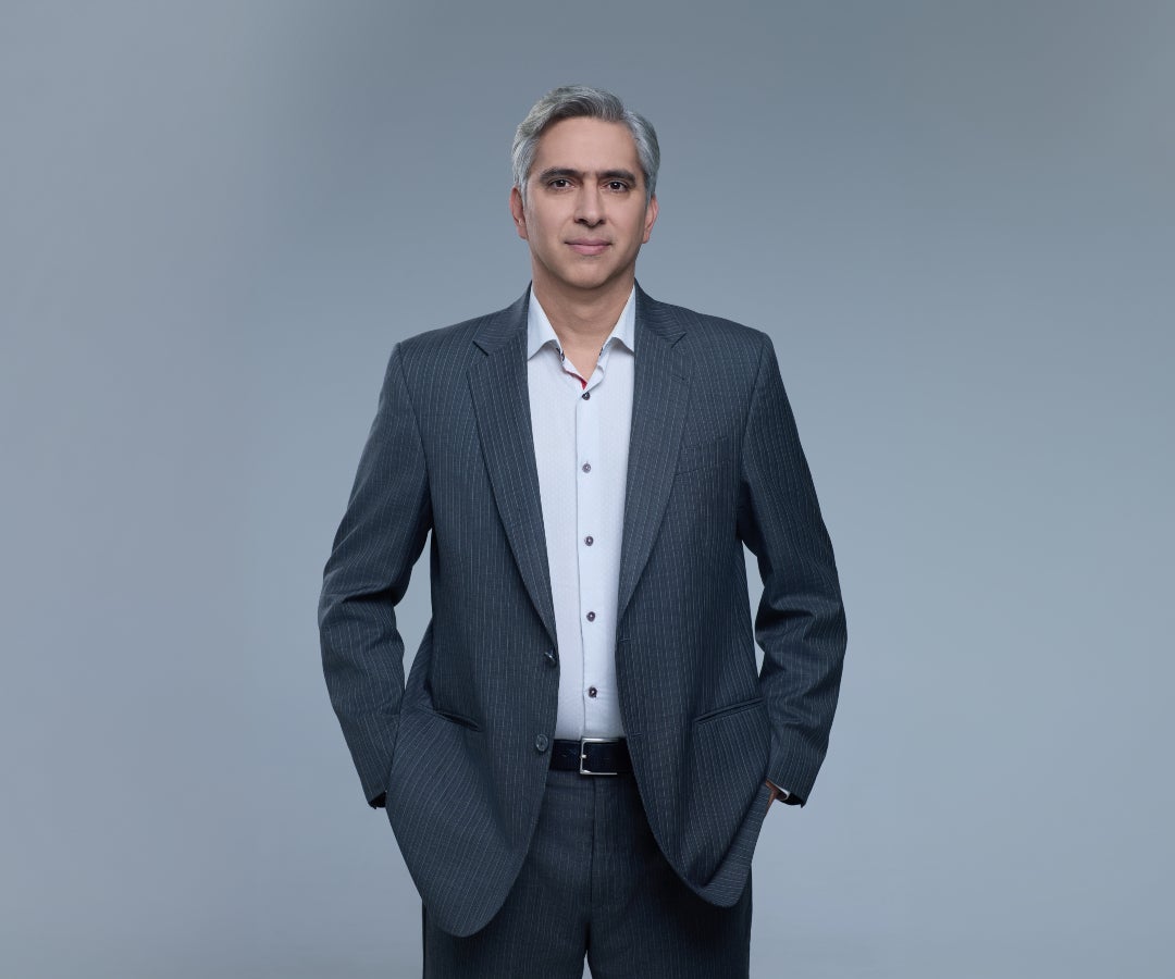 Juan Luis Mesa, gerente general de BYD buses y camiones