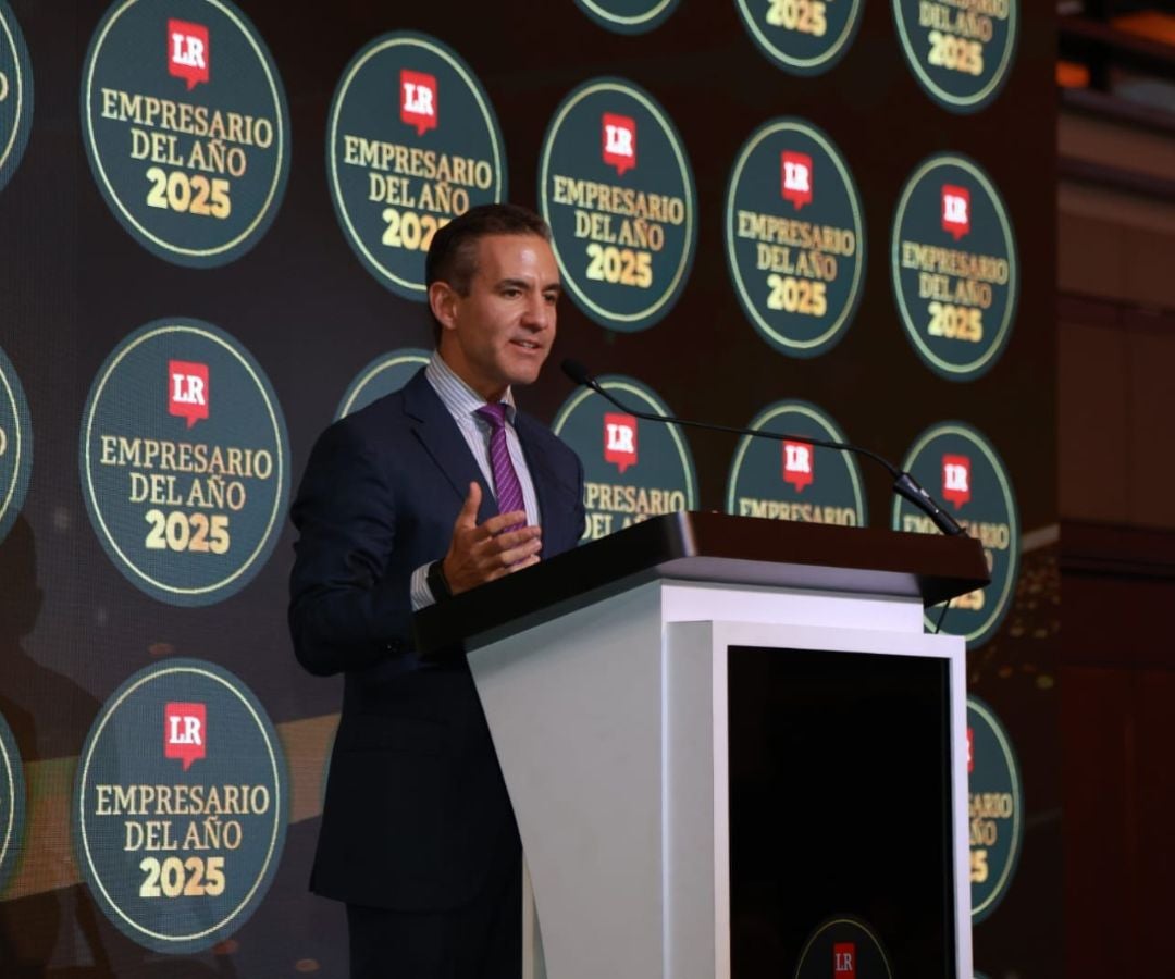 David Vélez, CEO de Nubank Holdings LTD, recibió el premio al Empresario del Año 2025.