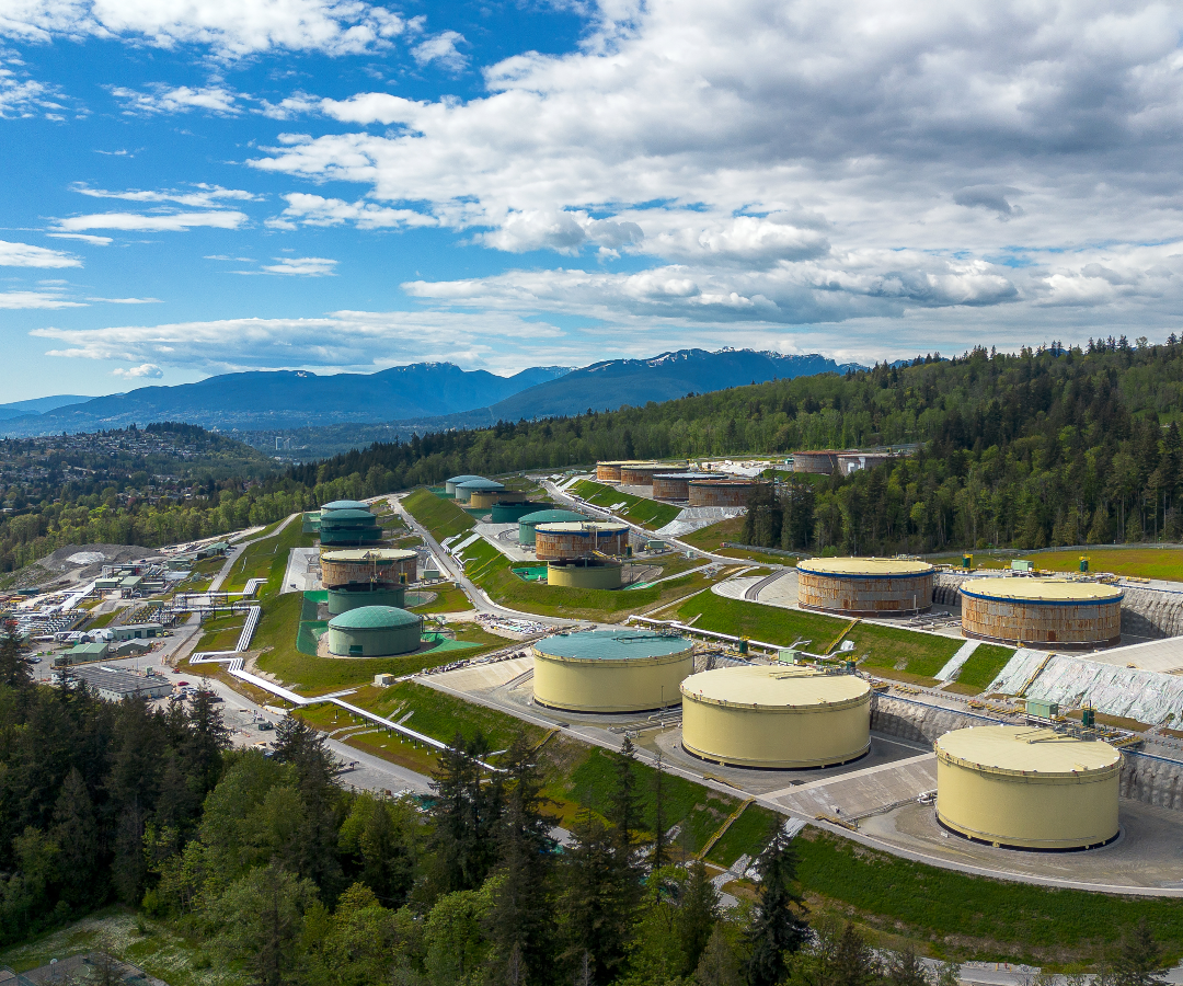 Planta petrolera en Canadá