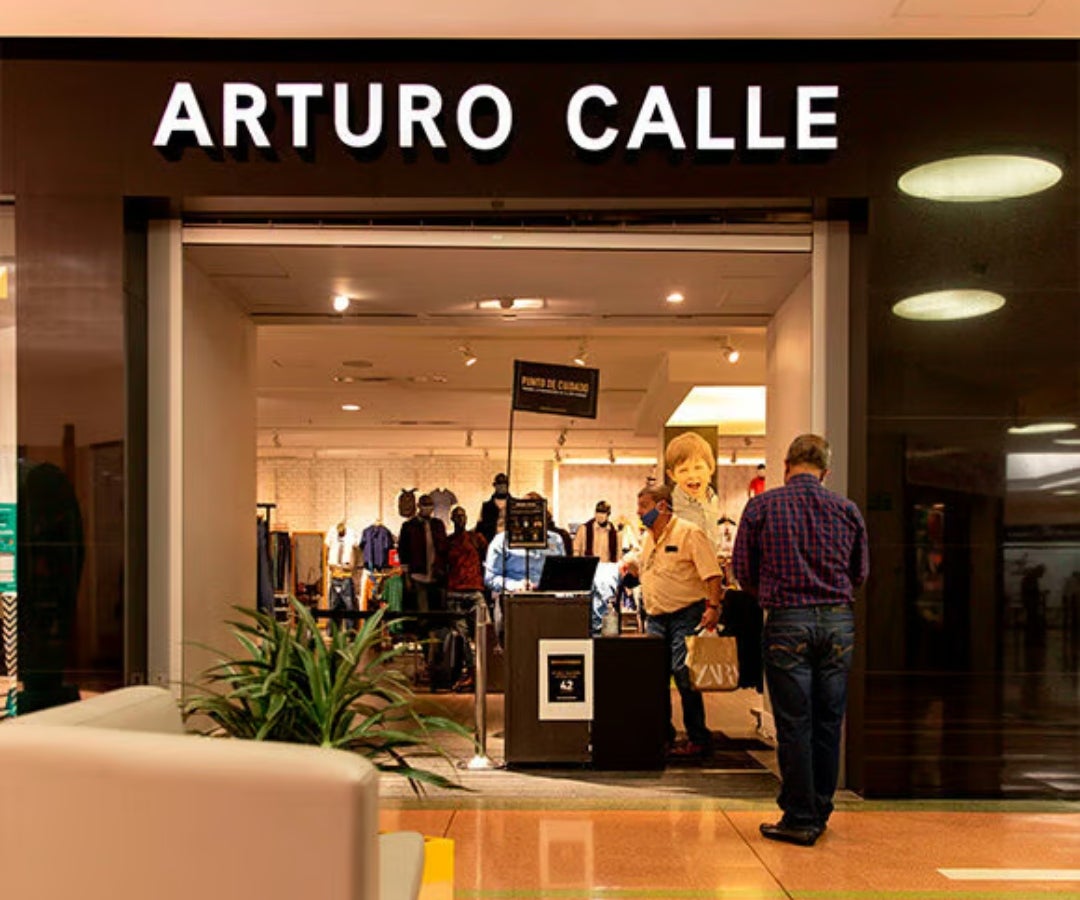 Arturo Calle gana pleito a American Gaia por marca EE ante Superindustria y Comercio