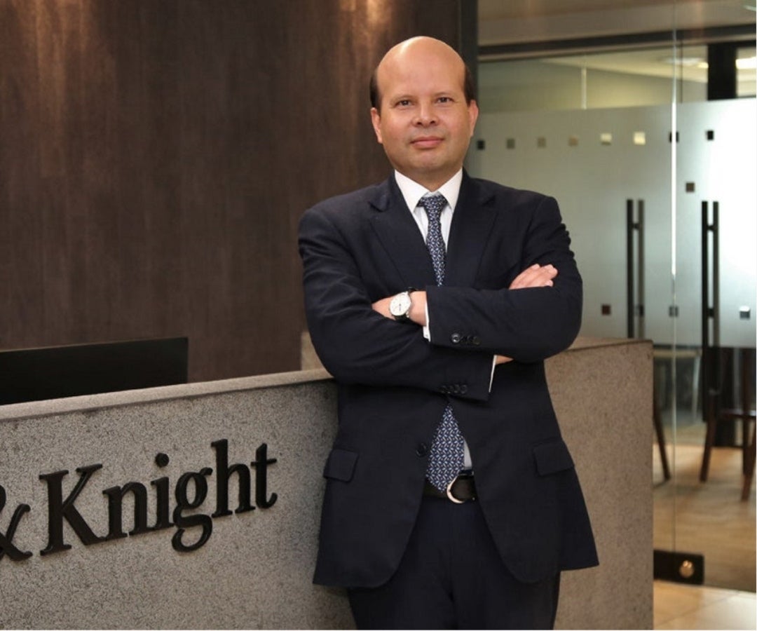 José Vicente Zapata, socio de Holland & Knight