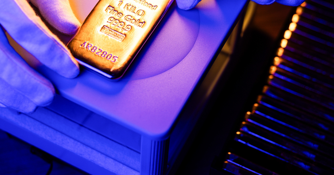 Oro apunta a su cuarta subida semanal ante esperanzas de acuerdo entre EE.UU. e Irán