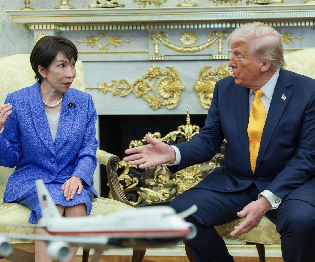 Trump saca a relucir el tema de Pearl Harbor con el líder japonés en la Casa Blanca