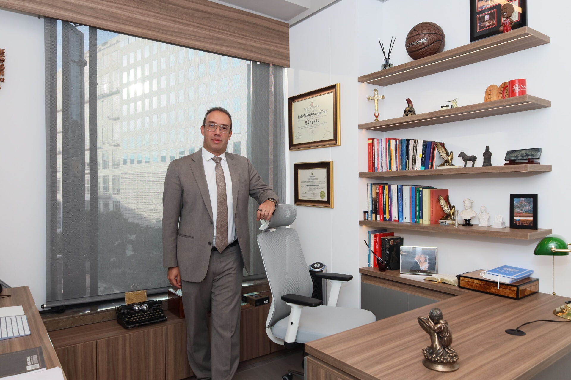 Víctor Mosquera, socio director de Víctor Mosquera Marín Abogados