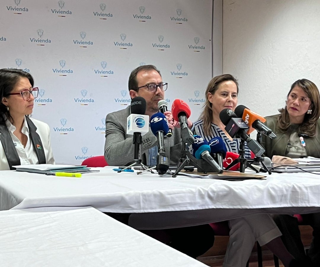 Entrega del nuevo marco tarifario de agua y saneamiento básico