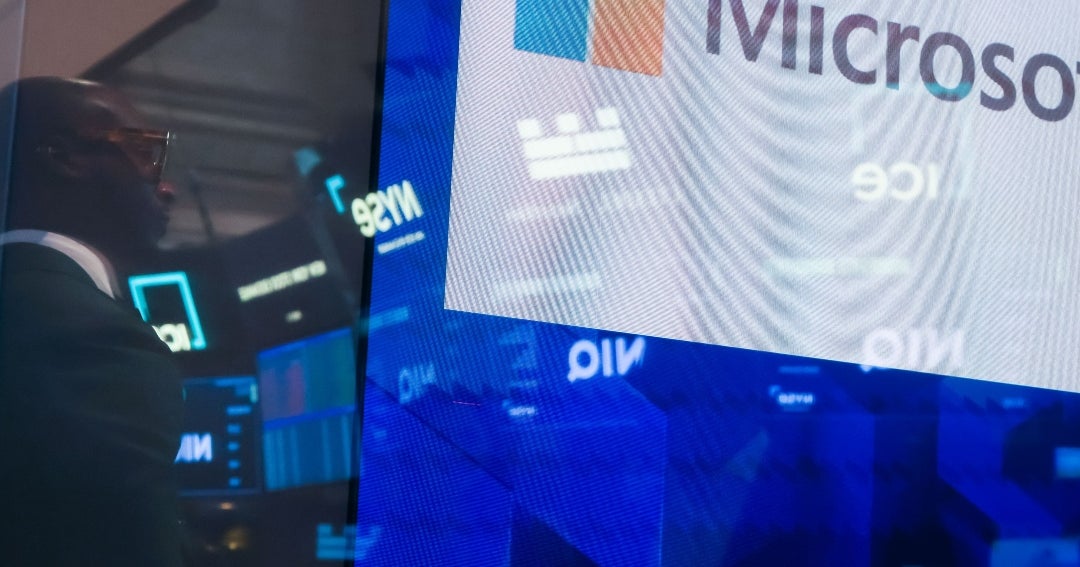 Microsoft se encamina a su peor trimestre desde 2008, mientras IA sufre un duro golpe