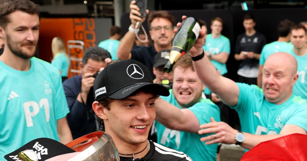 Italiano Antonelli gana el Gran Premio de Japón y se coloca líder del campeonato de Fórmula 1