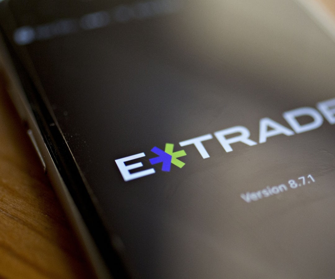 E*Trade está en conversaciones para liderar salida a bolsa de SpaceX para el sector minorista