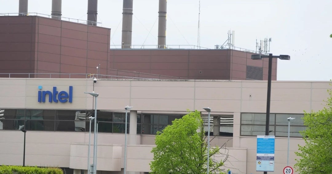 Intel pagará US$14.000 millones para recomprar participación de Apollo en planta de Irlanda