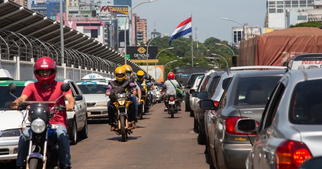 El Gobierno de Paraguay liberó cobro de peajes en 16 puestos para aliviar el tránsito