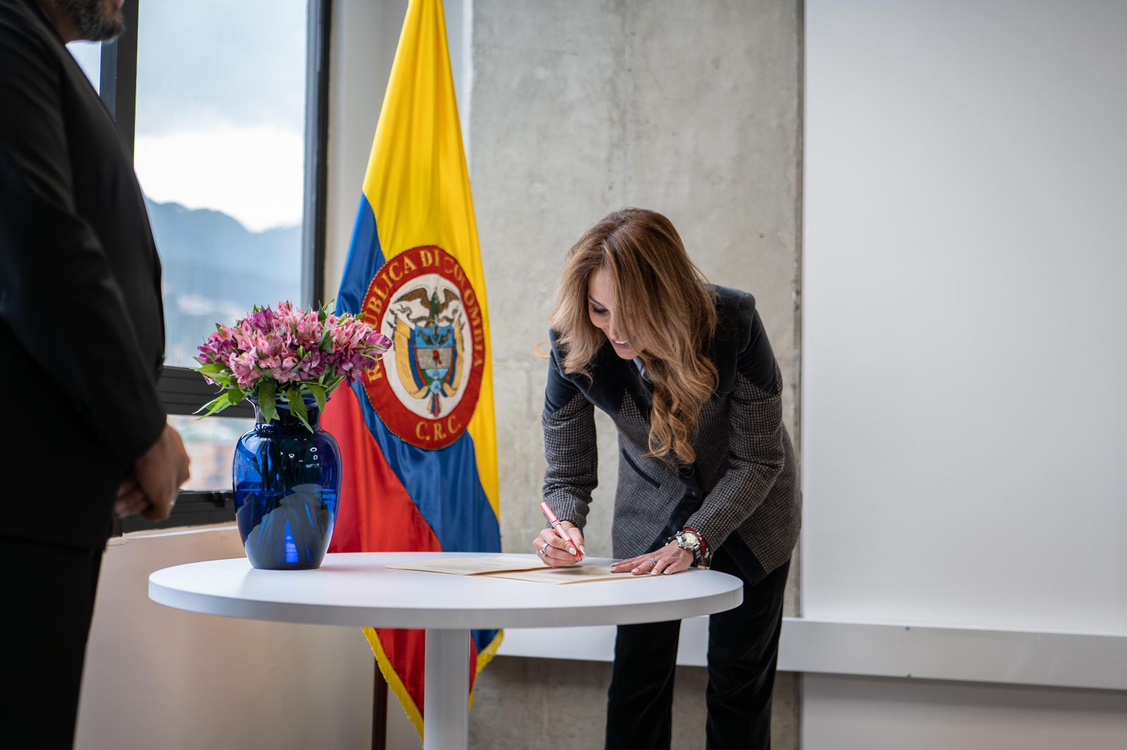 Paola Vélez Marroquín, comisionada de La Sesión de Comunicaciones de La CRC