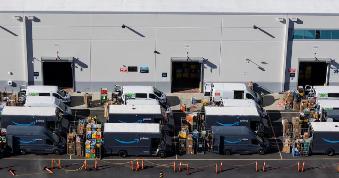 Amazon llegó a un acuerdo con el Servicio Postal de EE.UU. para entrega de paquetes