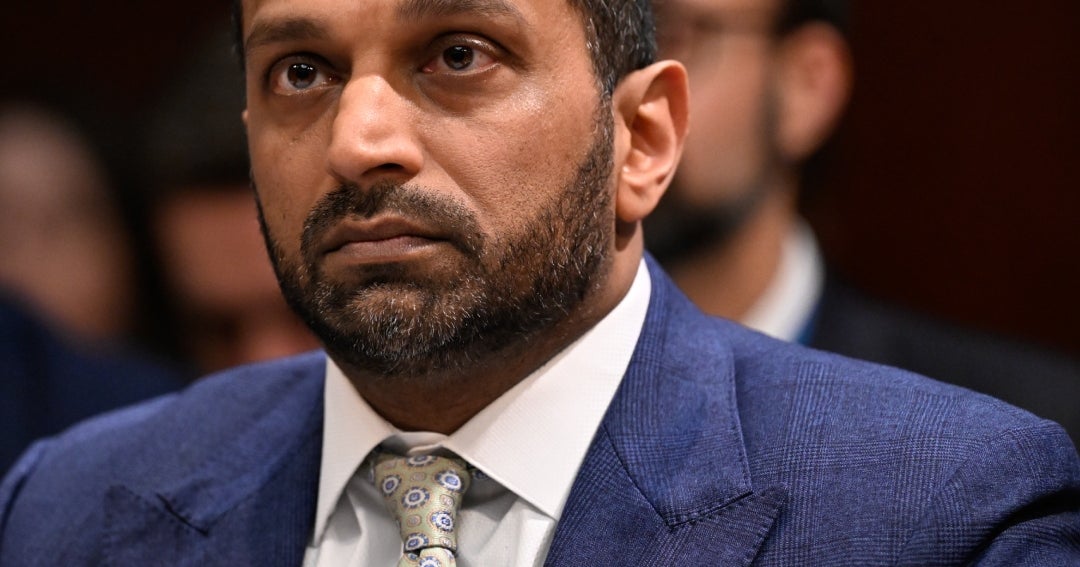 El FBI arresta a un ex empleado del ejército por presunta filtración a un periodista