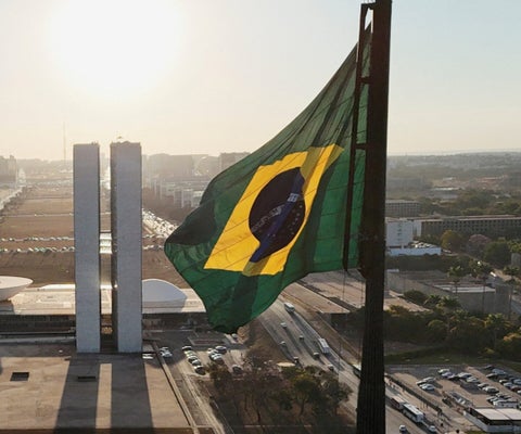 Isagen comprará a Patria el parque solar Puerta de Oro en Colombia Imagen del artículo Isagen comprará a Patria el parque solar Puerta de Oro en Colombia