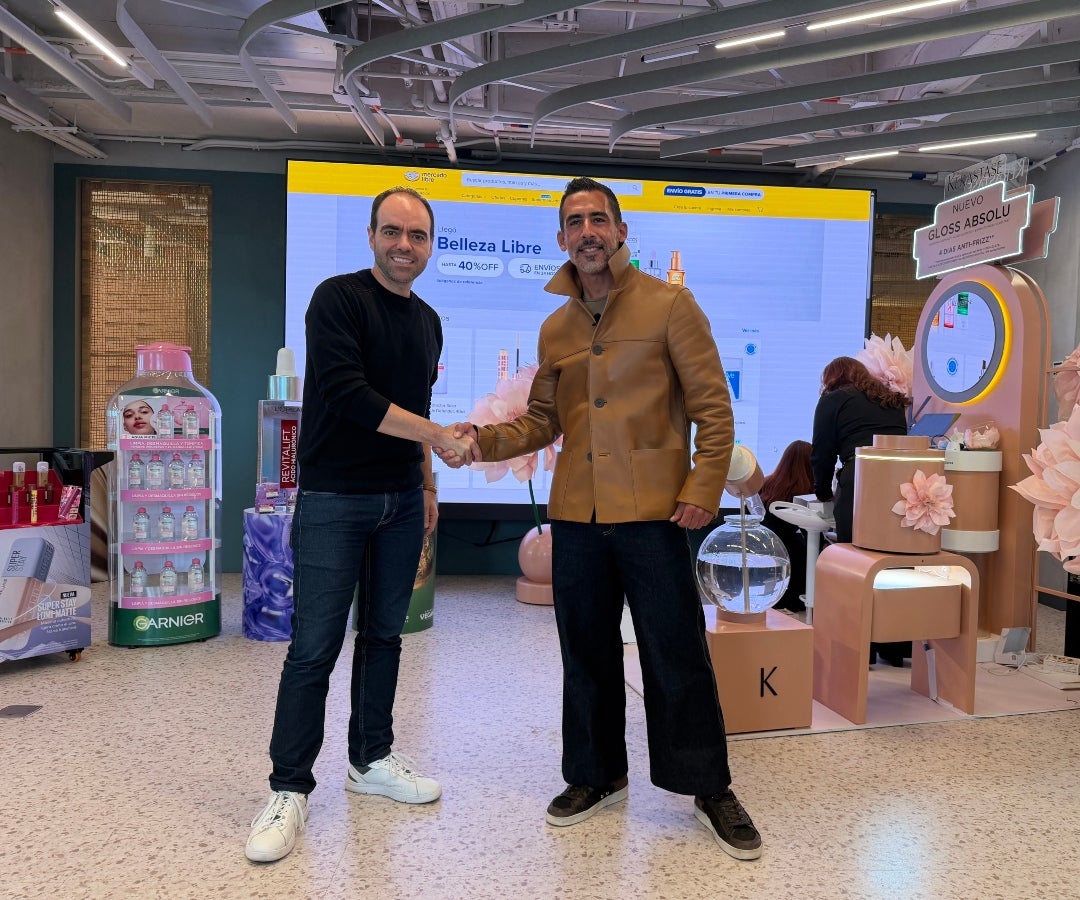 Doménico Barbato, Gerente General de Mercado Libre en Colombia, y Eduardo Gotuzzo, presidente de L’Oréal Groupe para Centroamérica y Región Andina