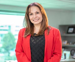 Vicepresidenta Comercial, Claudia Alzate.