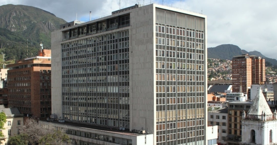 Consejo de Estado estudiará presencia de MinHacienda en reuniones de junta de Emisor