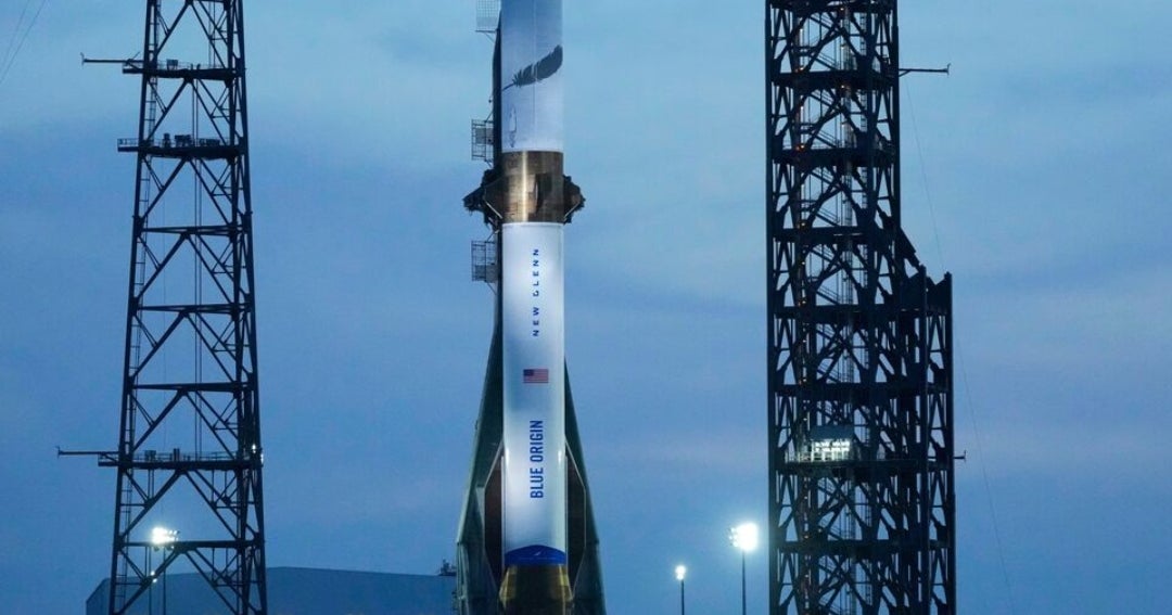 Blue Origin, compañía de Bezos, lanza el cohete New Glenn con el satélite AST a bordo