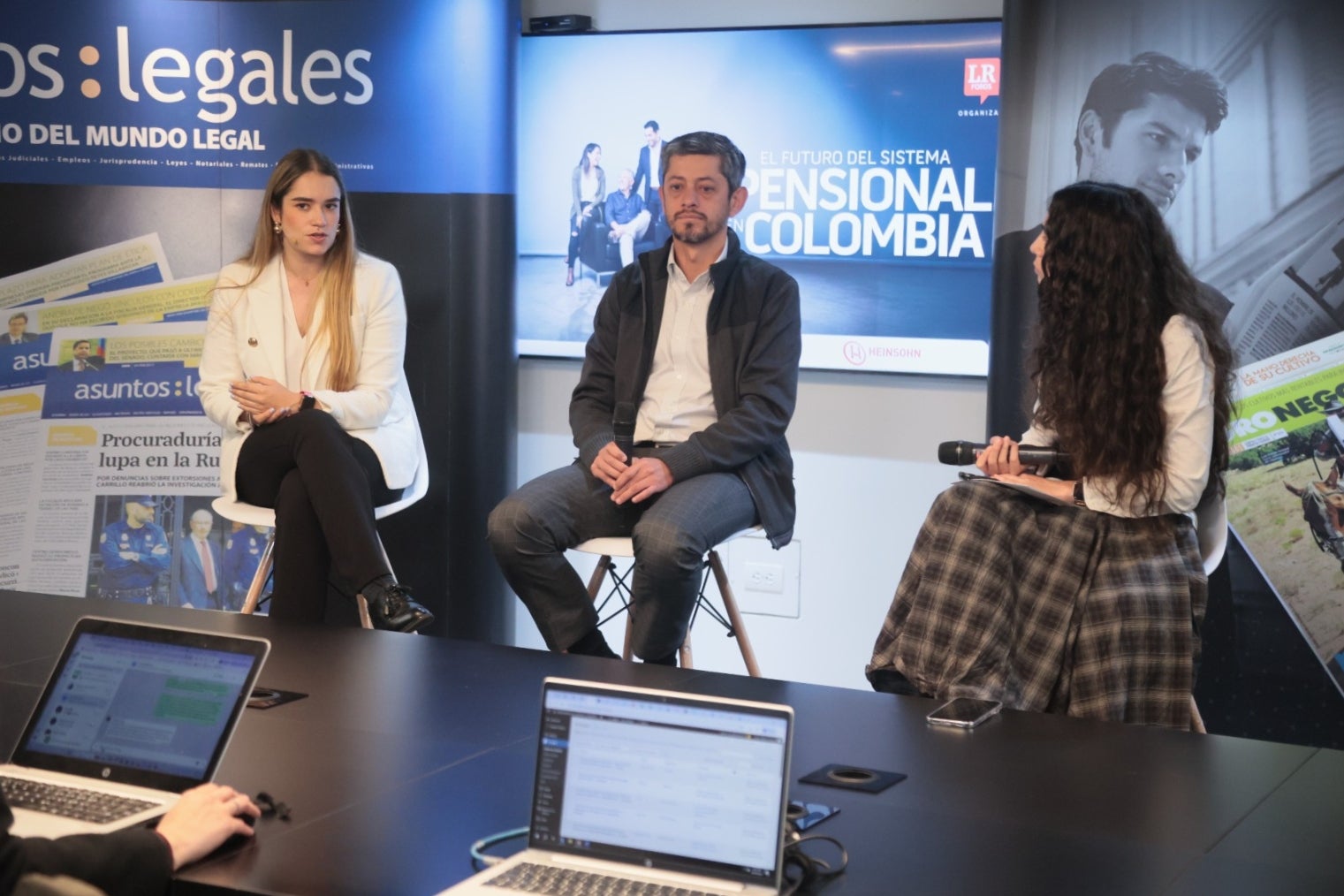 Valeria Martínez, senior de servicios legales Kmpg Colombia y Oscar Becerra, profesor de la Facultad de Economía de la Universidad de los Andes