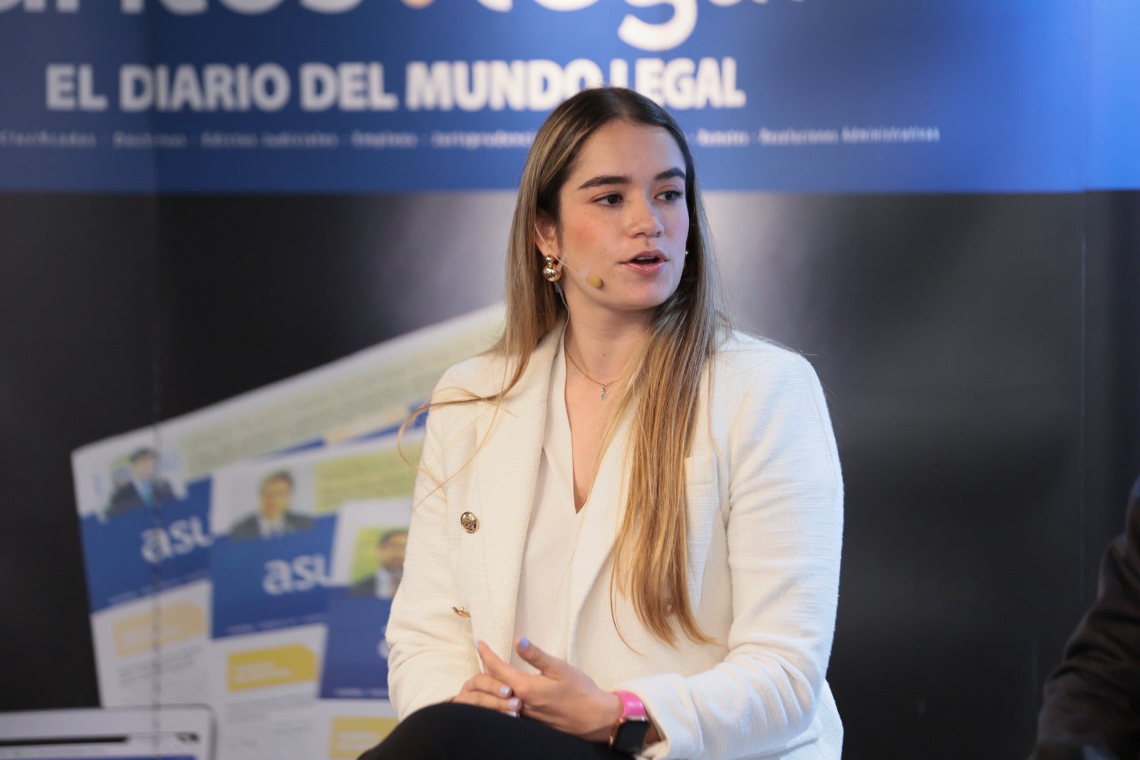 Valeria Martínez, senior de servicios legales Kmpg Colombia