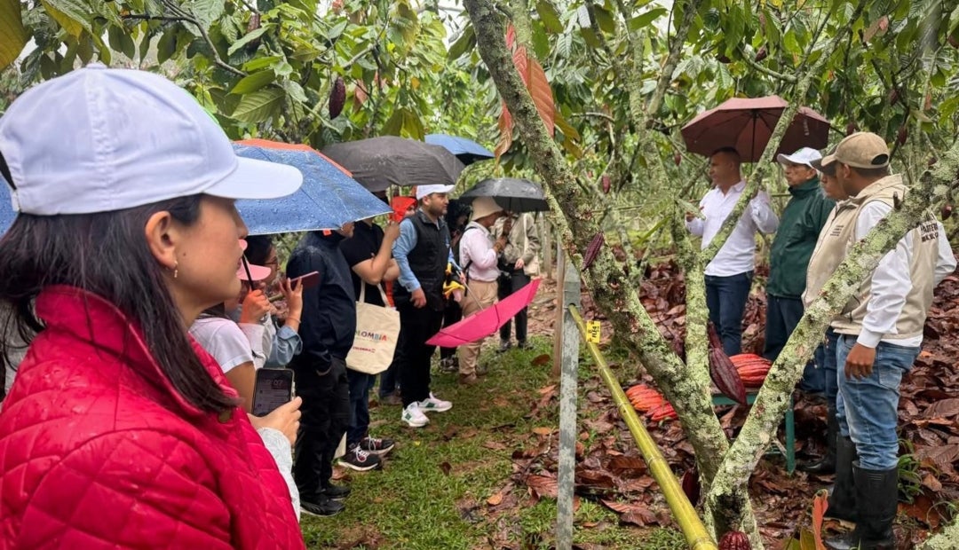 Mincomercio y Unión Europea visitaron Santander para revisar prácticas agropecuarias