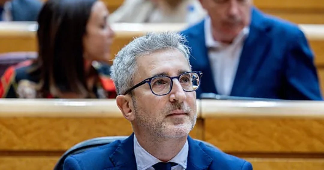 Aumenta donaciones en España de padres a hijos por miedo a armonización fiscal