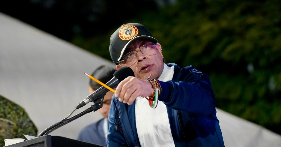 Petro pide enviar excedentes de arroz colombiano a Cuba tras donación de China