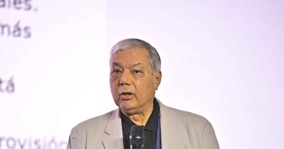 Ferrari advierte que altos costos de capital y choques externos frenan el crecimiento