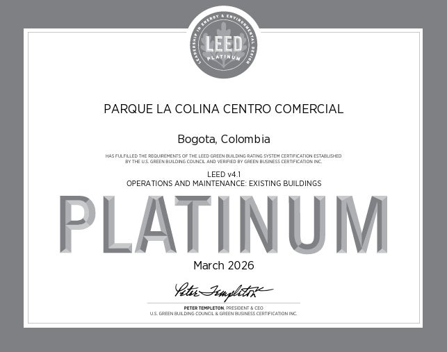 Parque La Colina Centro Comercial