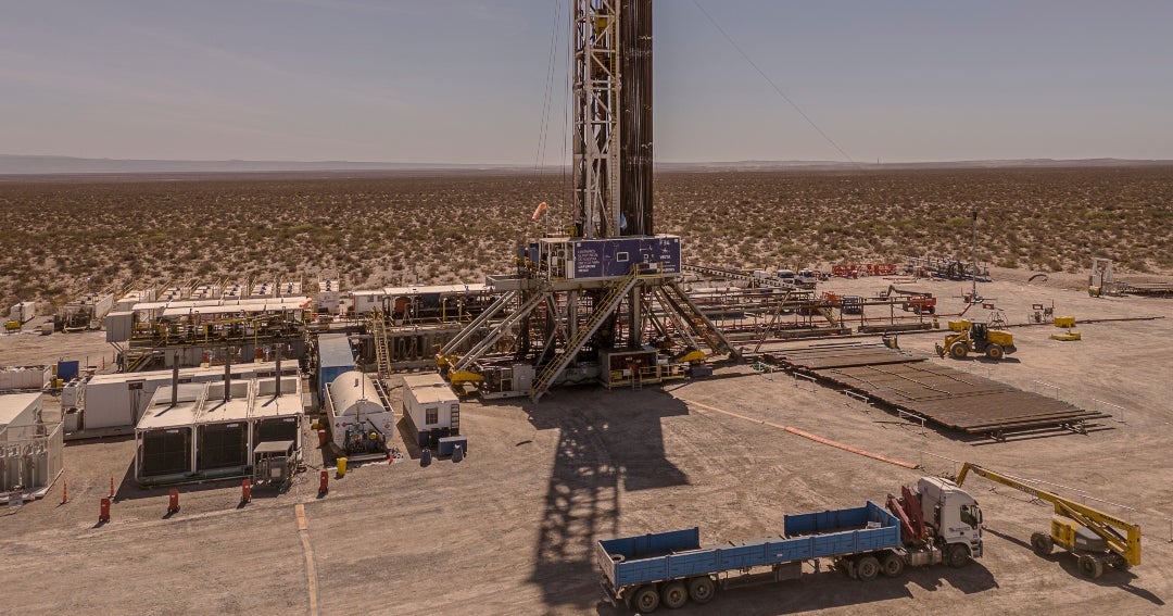Los incentivos de Javier Milei impulsarán el yacimiento petrolífero de Vaca Muerta