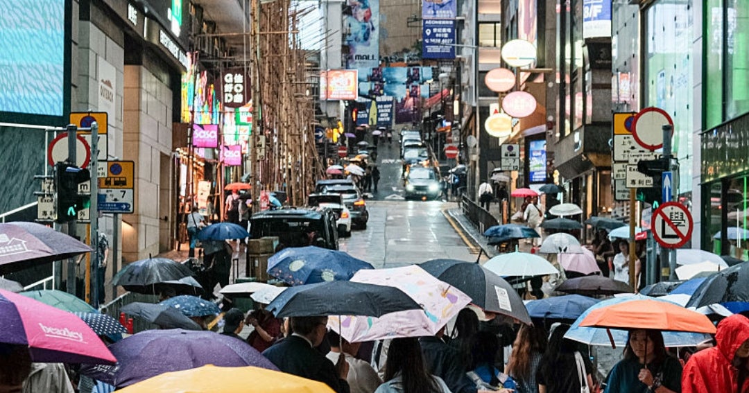China advierte de fuertes lluvias y riesgos de inundaciones antes del festivo del 1 de mayo
