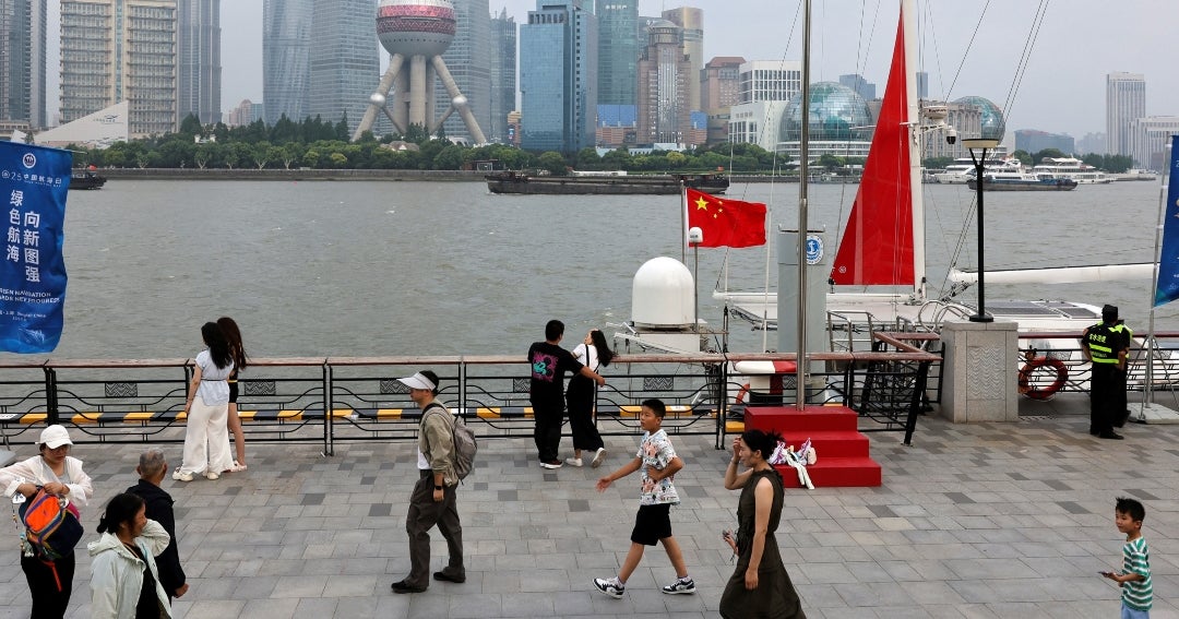 Moody's destaca la resistencia de la economía china y cambia perspectiva a 