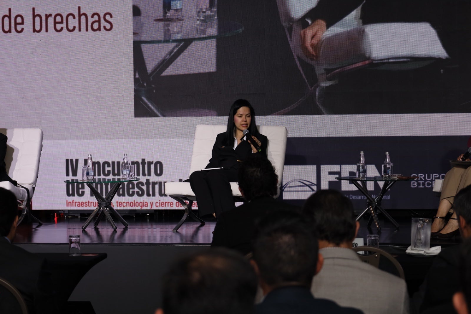 María Fernanda Gómez, directora de contratación y asesora del Grupo Bicentenario