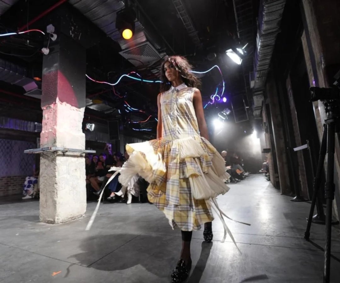 Pasarela inaugural