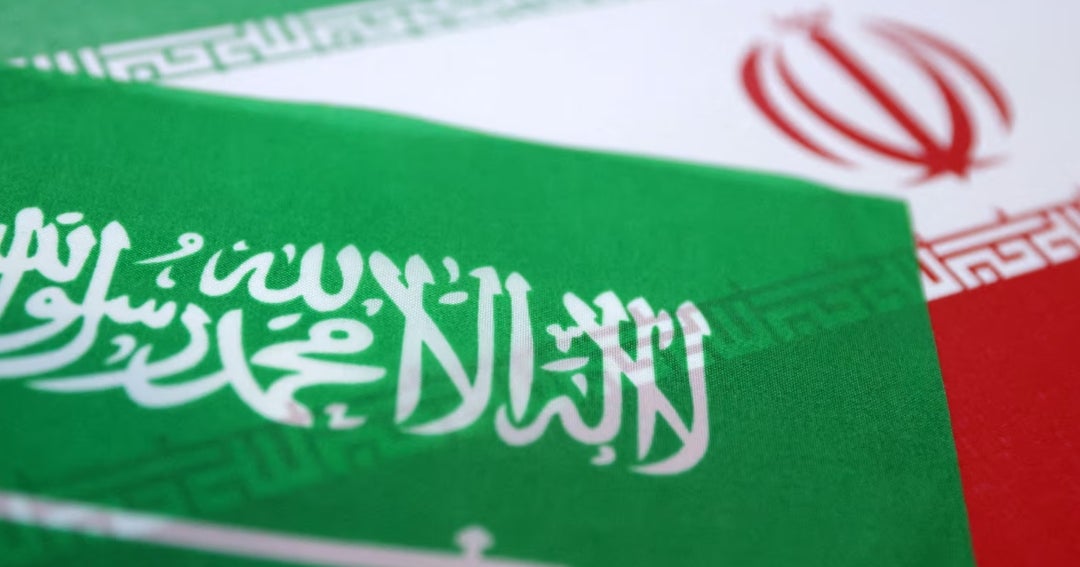 Arabia Saudita lanza ataques encubiertos contra Irán al intensificarse guerra regional