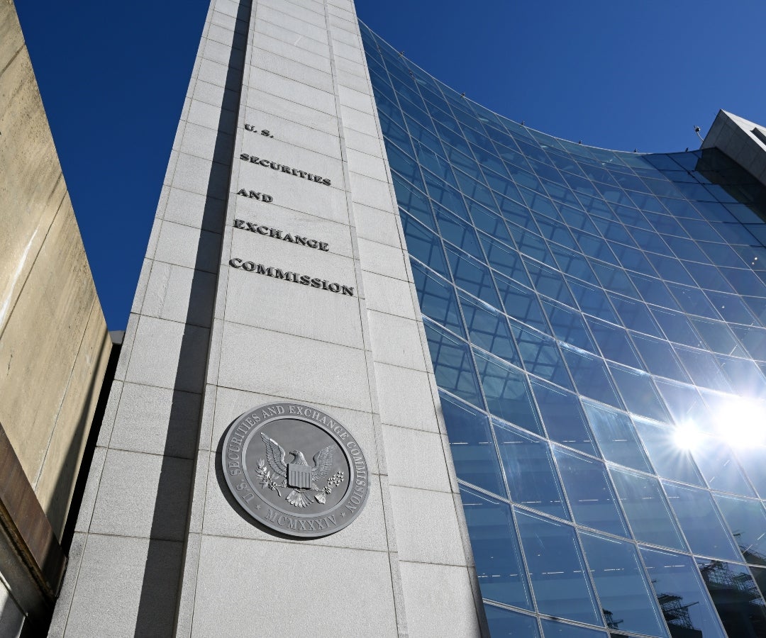 La SEC pone fin a la "ley mordaza" vigente durante décadas en los acuerdos de cumplimiento normativo