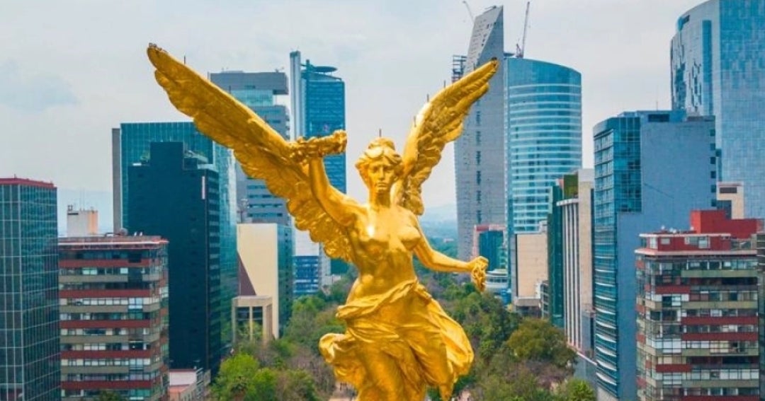 Actividad económica de México aceleró ligeramente en abril a 0,3% interanual