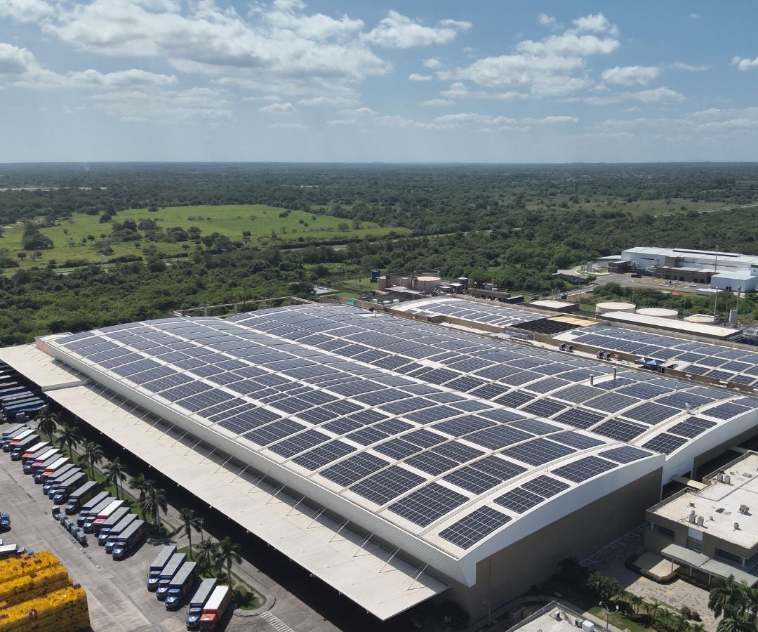 Postobón invirtió $60.460 millones y benefició a más de 187.000 personas en 2025