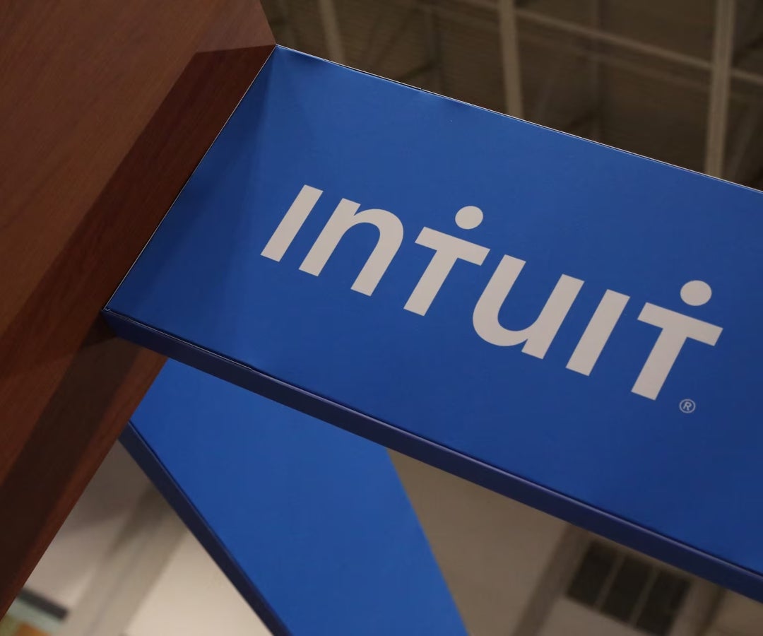 Intuit recortará 17% de su plantilla en una iniciativa para mejorar la eficiencia