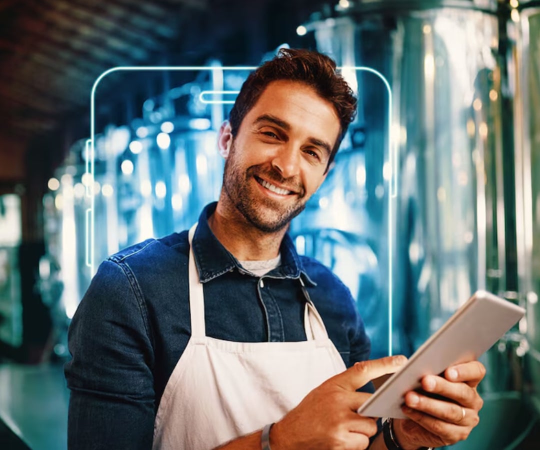 Dos entidades implementan pagos interoperables empresariales