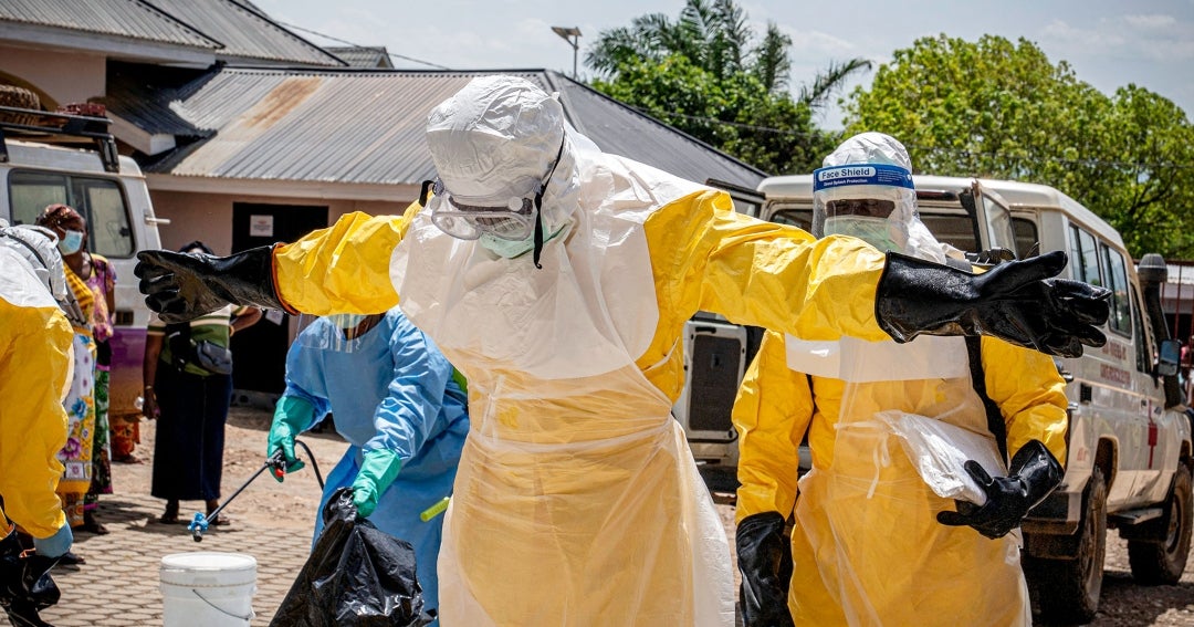 El Congo busca fármaco experimental contra el ébola mientras casos superan los 1.000