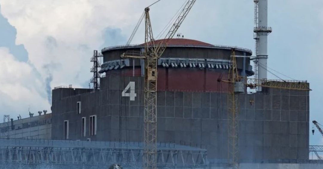 Agencia rusa Rosatom dice que dron ucraniano atacó central nuclear de Zaporiyia