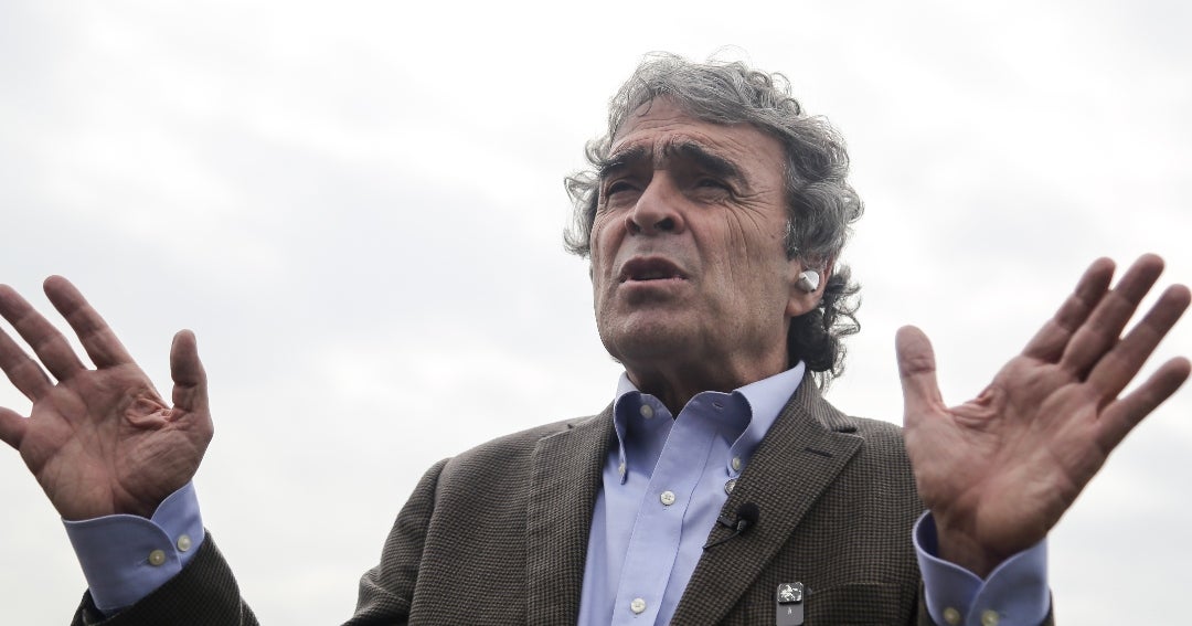 Sergio Fajardo acepta la derrota y deja en suspenso su apoyo para la segunda vuelta