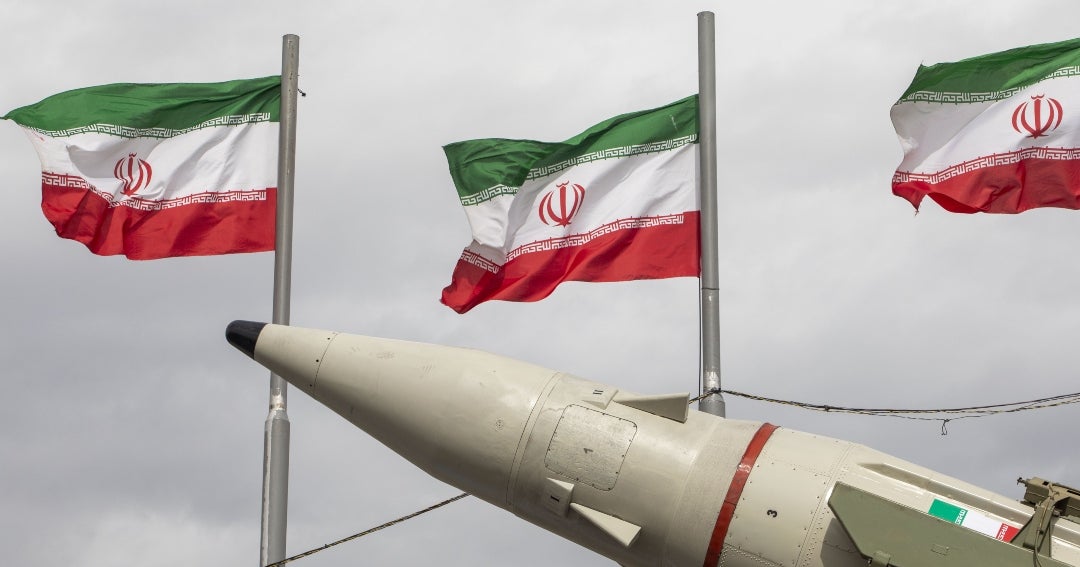 Irán anuncia que recibirá alrededor de US$12.000 millones de sus fondos congelados