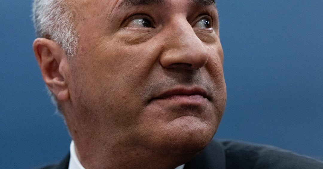 La estrella de Shark Tank reduce su centro de datos tras las críticas recibidas