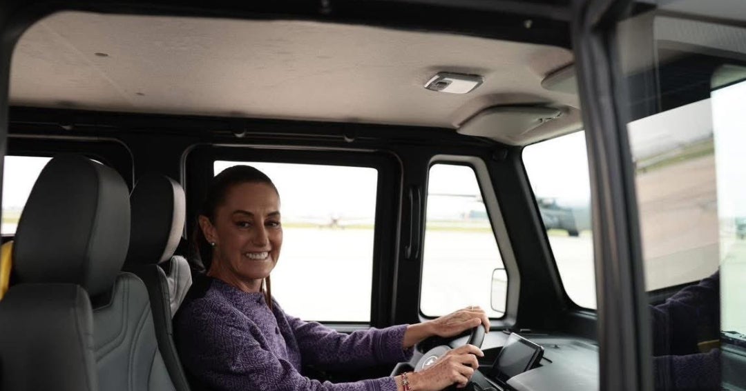 Claudia Sheinbaum presentó 'Olinia', el primer car