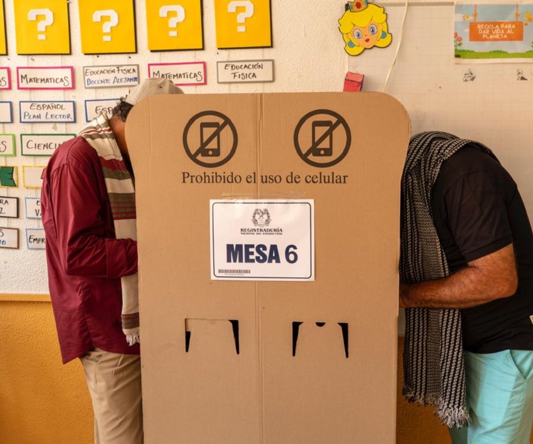 Mesa de votación