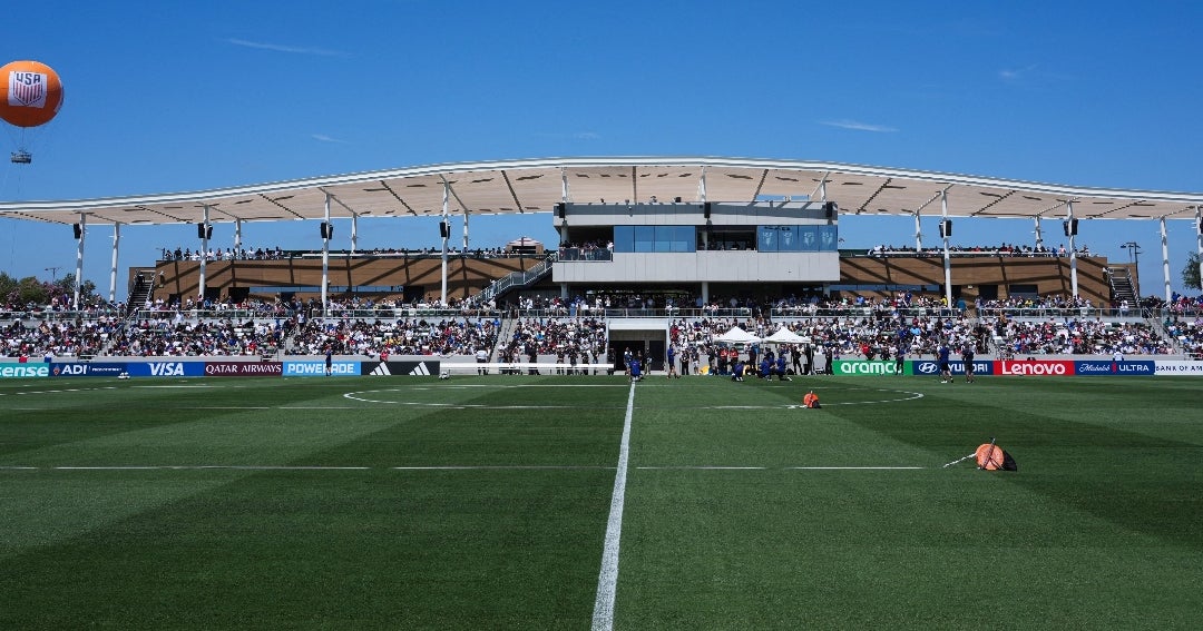 Los estadios al aire libre exponen varios partidos