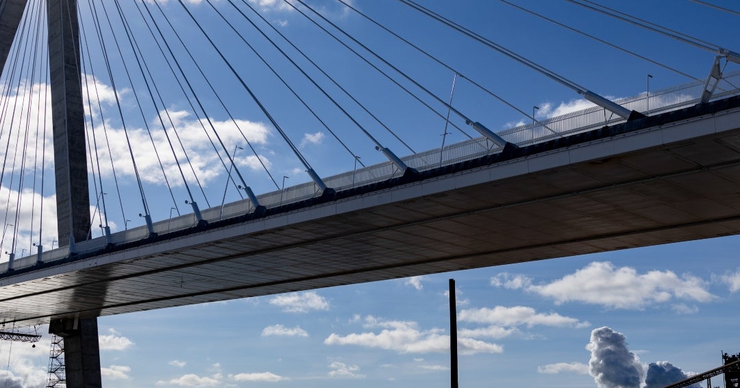 Michigan y Canadá planean la apertura del puente q