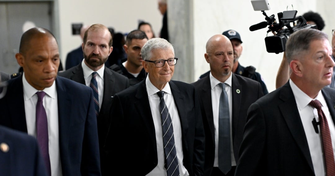 Bill Gates llega para testificar a puerta cerrada 